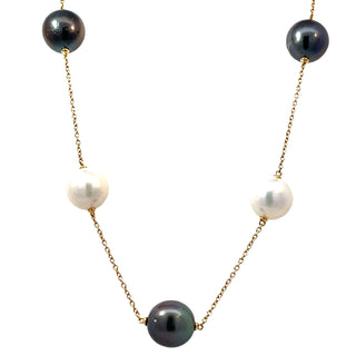 Eclipse Pearl Necklace