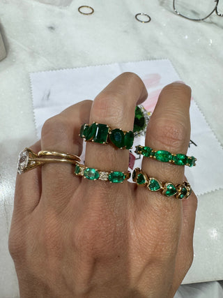 Emerald Heart Eternity Ring SIZE 6