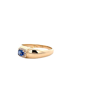 Pinky Sapphire Ring