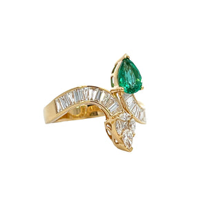 Emerald & Diamond Ring